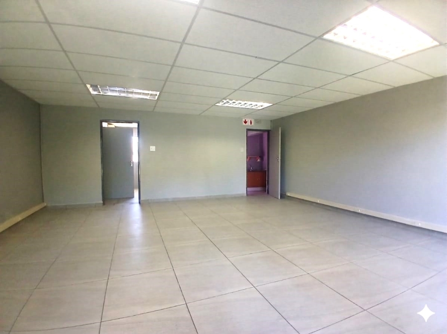 To Let Commercial Property for Rent in Safari Gardens North West